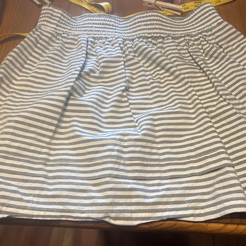 Kate Spade skirt, size Small